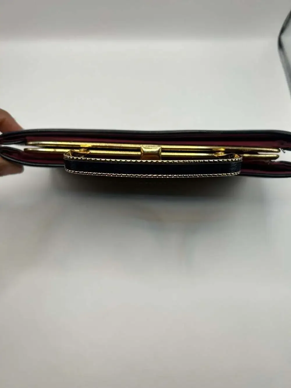 Vintage Andé Black Frame Handbag with Gold Tone Hardware - Picture 3 of 9